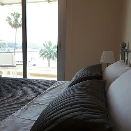 Apartament Lighthouse By The Sea Lovely 2bdr Pafos